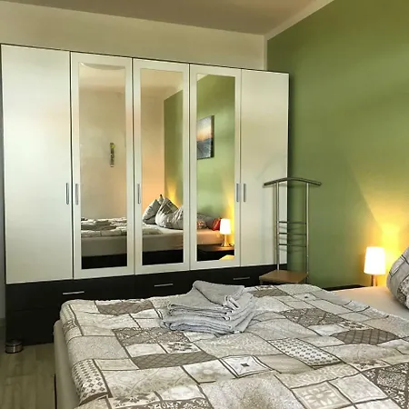 Apartment In Sundhagen 36135